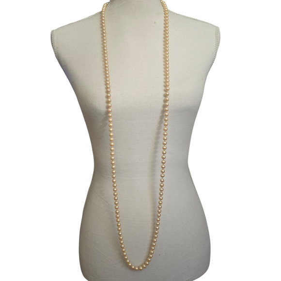 Vintage Necklace Flapper Style Imitation Pearl Cream 8mm Bead 54" SKU 2811 - Picture 1 of 5
